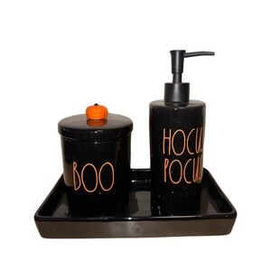 RAE DUNN 3 PEICE HALLOWEEN BATHROOM SET